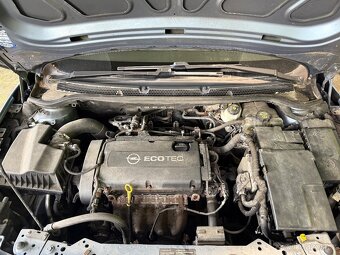 Opel Astra J 1.6 - 19