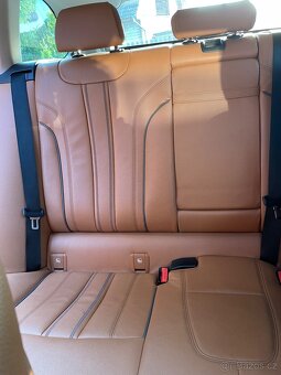 BMW 530d xDrive Touring 195kW – LUXURY, tažné, panorama - 19