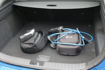 Hyundai IONIQ 1.6 77KW, Plug-in, ČR - 19