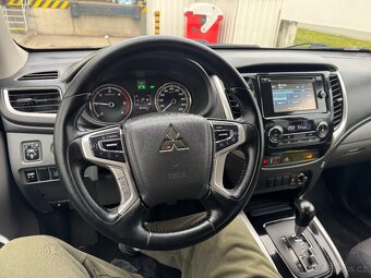 Mitsubishi L200 2.4 DI-D 133kw 4x4 DoubleCap AUTOMAT - 19