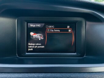 Volvo V40 2.0 D3 5VÁLEC 110KW MANUÁL LED SENZORY BEZ KOROZE - 19