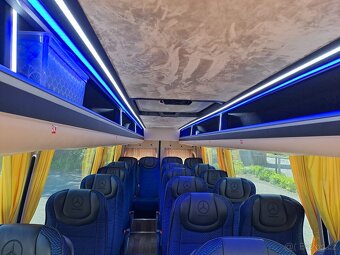 Mercedes Benz Sprinter 519, 3.0 CDi V6 20+1 - 19