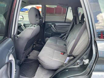 Toyota Rav4, 2,0 4X4,SERVISKA, TOP STAV - 19