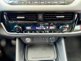 Nissan Qashqai 1,3 DIG-T MHEV / LANE / 2021 - 19