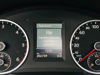 Volkswagen Tiguan 2.0TDI 103KW MANUÁL VÝHŘEV SENZORY TAŽNÉ - 19