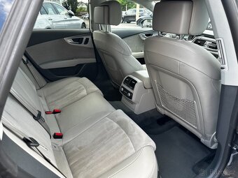 AUDI A7 3,0 TDI - QUATTRO - STRONIC - MÁLO KM - CEBIA - 19