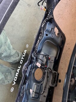 VW Golf 5, 5. dveře - 19