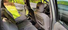 Mazda premacy 1.8 benzín 2005 - 19