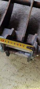 prodám příslušenství k minibagru - 19