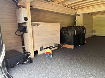 ADRIA ALTEA 552PK EDICE 60Y 2025 AGM BAT. 100Ah POD. TOPENÍ - 19