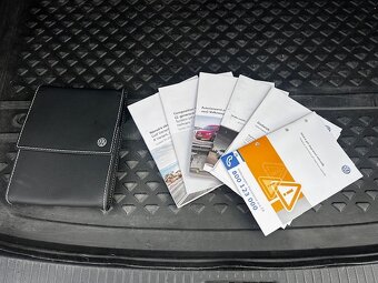 VW Golf Variant 1.0 TSi, 2017, automatická klima, tempomat - 19