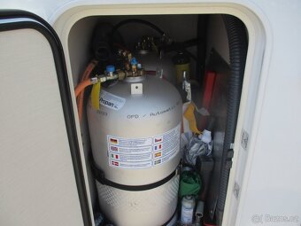 HYMER EXIS EX580 2,3JTD 103kw integrovaný 06/2020 - 19