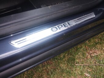 OPEL ASTRA J - 19