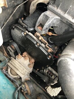 Ford Transit (r.v. 2011), 9 míst, nezávislé topení - 19