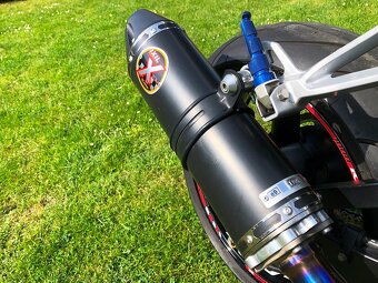 Suzuki GSXR 1000, REZERVACE, TOP stav, nebouraná - 19