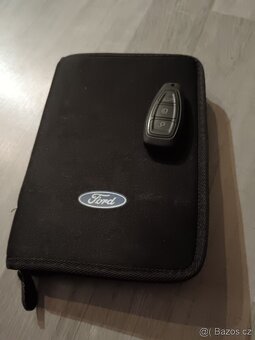Ford Mondeo MK4 2.0 TDCi, top stav - 19