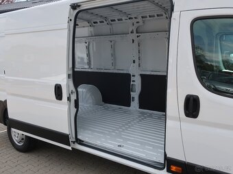 Opel Movano 2.2CDTi 103kW L4H2 3.5T TOP STAV NOVÉ - 19