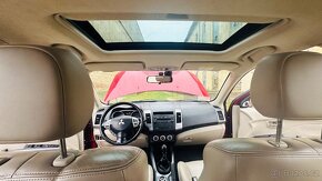 Mitsubishi Outlander 4x4 7miest - 19