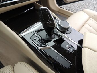 BMW 530ix Combi,185kw,2018,SportLine,ČR,1maj.-21%DPH - 19