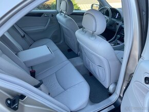 Mercedes-benz W203 C220  110kw 5q automat - 19
