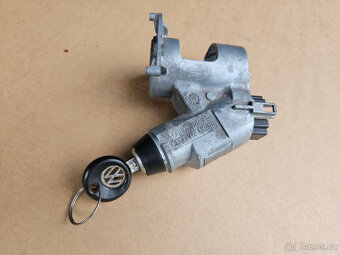 Náhradní díly z rozebraných VW Golf mk2 - 19