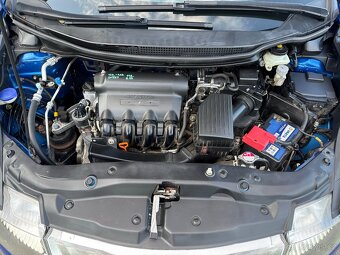 Honda Civic 1.4 - 19