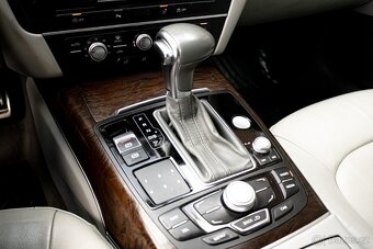 TOP Audi A7 Sportback 3.0 TDI quattro S tronic - 19