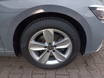 VW Passat B8 Variant 2.0TDI 110kW DSG - záruka Autodraft - 19