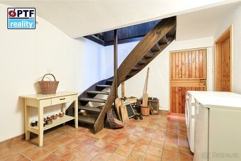 Rodinná usedlost 4 + kk | 1 982 m2 pozemku | Otročín, Stříbr - 19