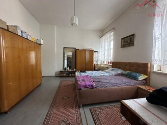 Prodej rohovoého domu - kombinace podnikání a bydlení ( 947  - 19