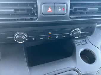 TOYOTA PROACE CITY L2 1,2 81 KW 2550 KM - 19