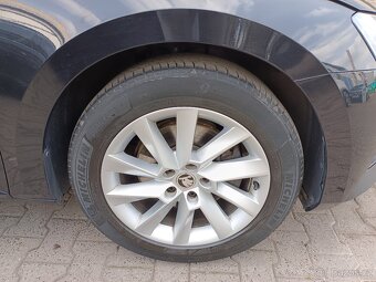Škoda Superb 3 Style 2.0TDI 110kW DSG Matrix Tažné Navi Qi - 19