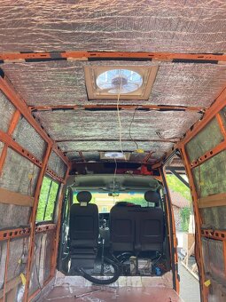 Prodám udržovanou obytnou dodávku Renault Master dCi150 - 19