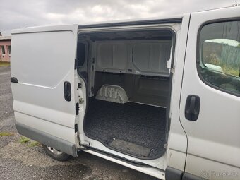 Renault Trafic 2.0dci 66kw TOP STAV - 19