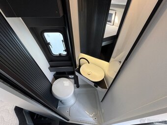 ADRIA TWIN SPORTS 640 SGX, 180 PS,  TOP vestavba - 19