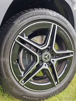 Mercedes-Benz GLB 250 AMG 4M - 19