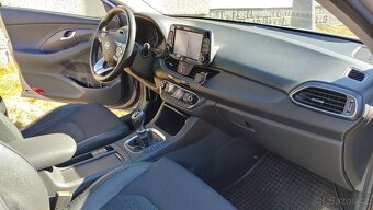 Hyundai i30 kombi 1,4 T-GDI 103KW Style Premium - 19