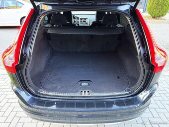 VOLVO XC60 2.4D4 AWD POLOKŮŽE, BIXENONY, KAMERA, 1.MAJITEL, - 19