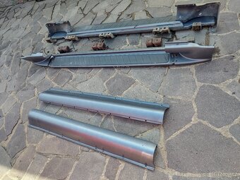 Nášlapy drobné poškození Ssangyong Rexton - 19