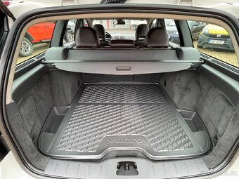 Volvo V50, 1.6D 80kWKŮŽEVÝHŘEVHANDSFRE - 19