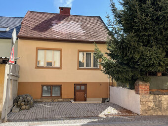 Zrekonstruovaný dům 2+1 se zahrádkou v Sušici - 19