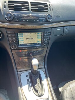Mercedes Benz E280 CDI (280/320 CDI) 2004 130Kw - 19
