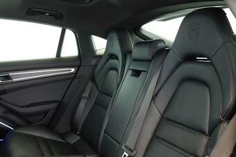 Porsche Panamera - 19