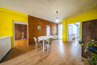 Prodej rodinný dům 4+1 se 2 garážemi v Kyjově, RD Kyjov 4+1 - 19