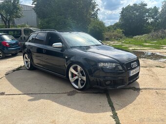 Audi RS4 avant b7 - 19