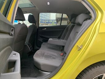 VW Golf 8 Style 1.5TSi 96kW,2021,25tkm,ČR,1maj,DPH - 19