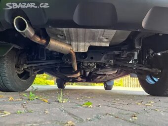Dacia Duster 1.6i/84kW 4x4,2019,1.maj.ČR,serviska - 19
