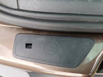 VW Tiguan 2.0TDI 4x4 DSG - 19