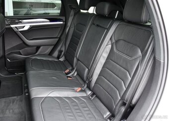 Volkswagen Touareg 3.0TDi R-LINE PANO TAŽNÉ AIR - 19