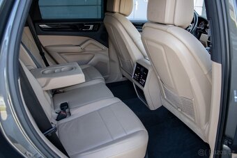 Porsche Cayenne 3.0 V6 4x4 - 19